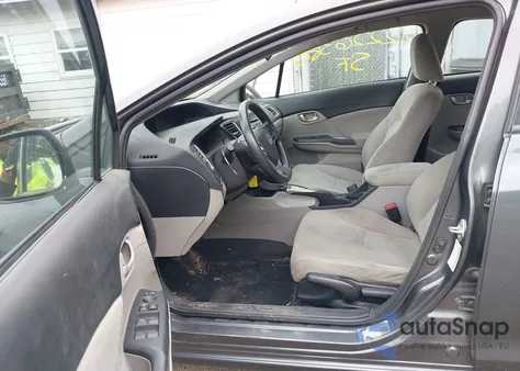 2013 Honda Civic Lx z USA, uszkodzony, nr VIN 2HGFB2F59DH556121